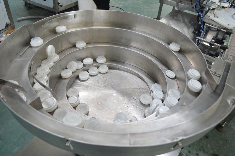 プラスチック製のボトル/チューブ蓋の配給ソート機と小売用プラスチック製の蓋をソートする振動器