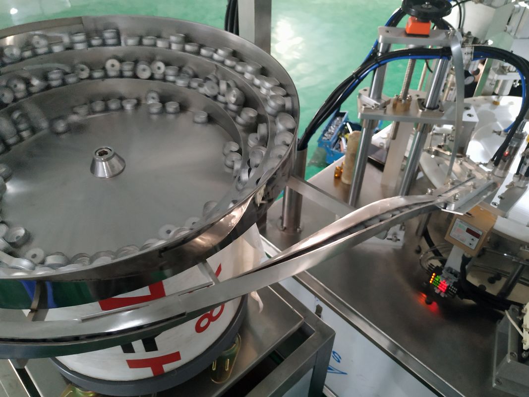 木製包装材料のための小さな自動振動型蓋型ソート機 180 KG