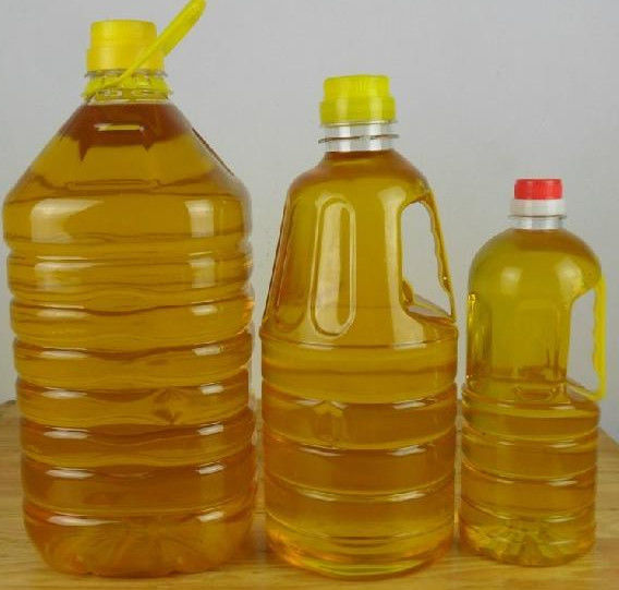 食品および飲料産業における食用油のための先進的な液体詰め込み包装機