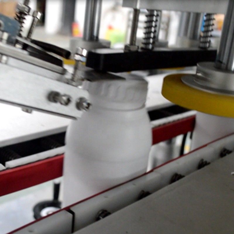 木製包装材料 100mm ガラスとリチ飲料のためのモーター付き蓋機