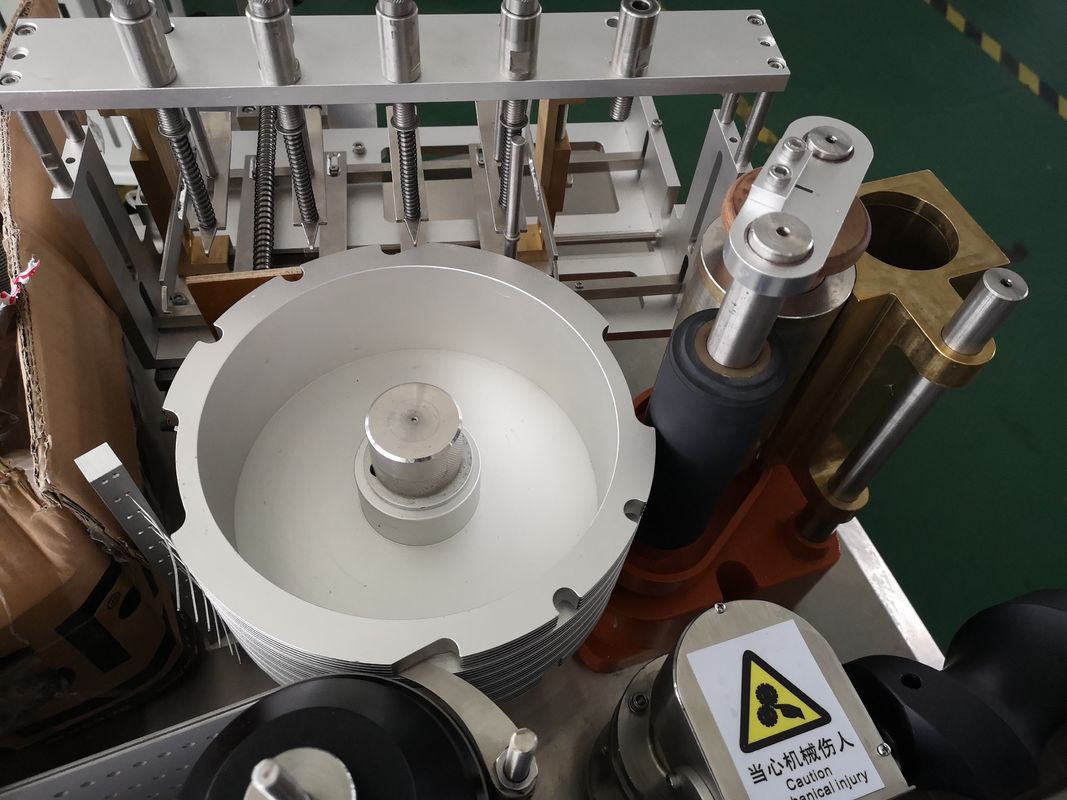 レストランの包装および生産におけるボトル用熱溶性粘着剤ラベル付け機械