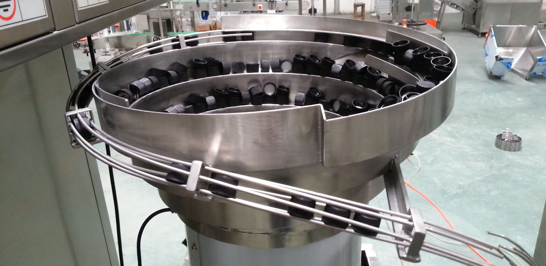 先進的な自動プラスチックボトル蓋の分類機 ボトルキャップを梱包するために