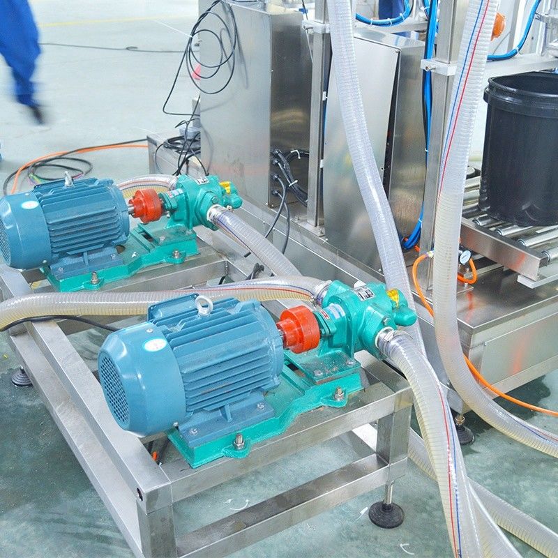 2 頭 液体/油/潤滑剤/化学品の半自動重量填充機 5~50L